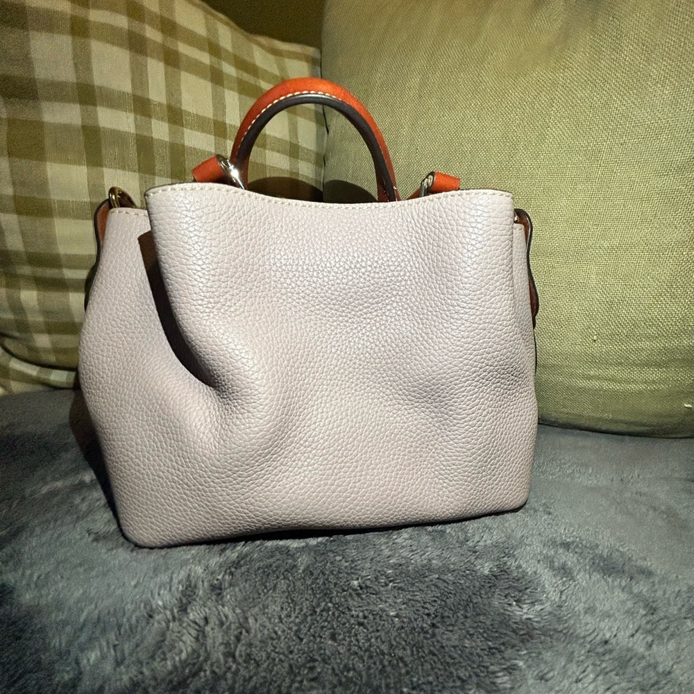 Dooney & Bourke Pebble Grain Barlow